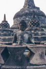 Statua di Buddha del Tempio di Borobudur; Yogyakarta, Indonesia — Foto stock