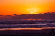 Coucher de soleil à Praia Grande ; Arraial do Cabo, Rio De Janeiro, Brésil — Photo de stock