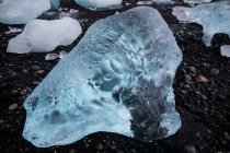 Ice on the shore of Jokulsarlon, South coast; Iceland — Stock Photo