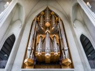 Organo a canne a Hallgrimskirkja, una chiesa parrocchiale luterana a Reykjavik; Reykjavik, Reykjavik, Islanda — Foto stock