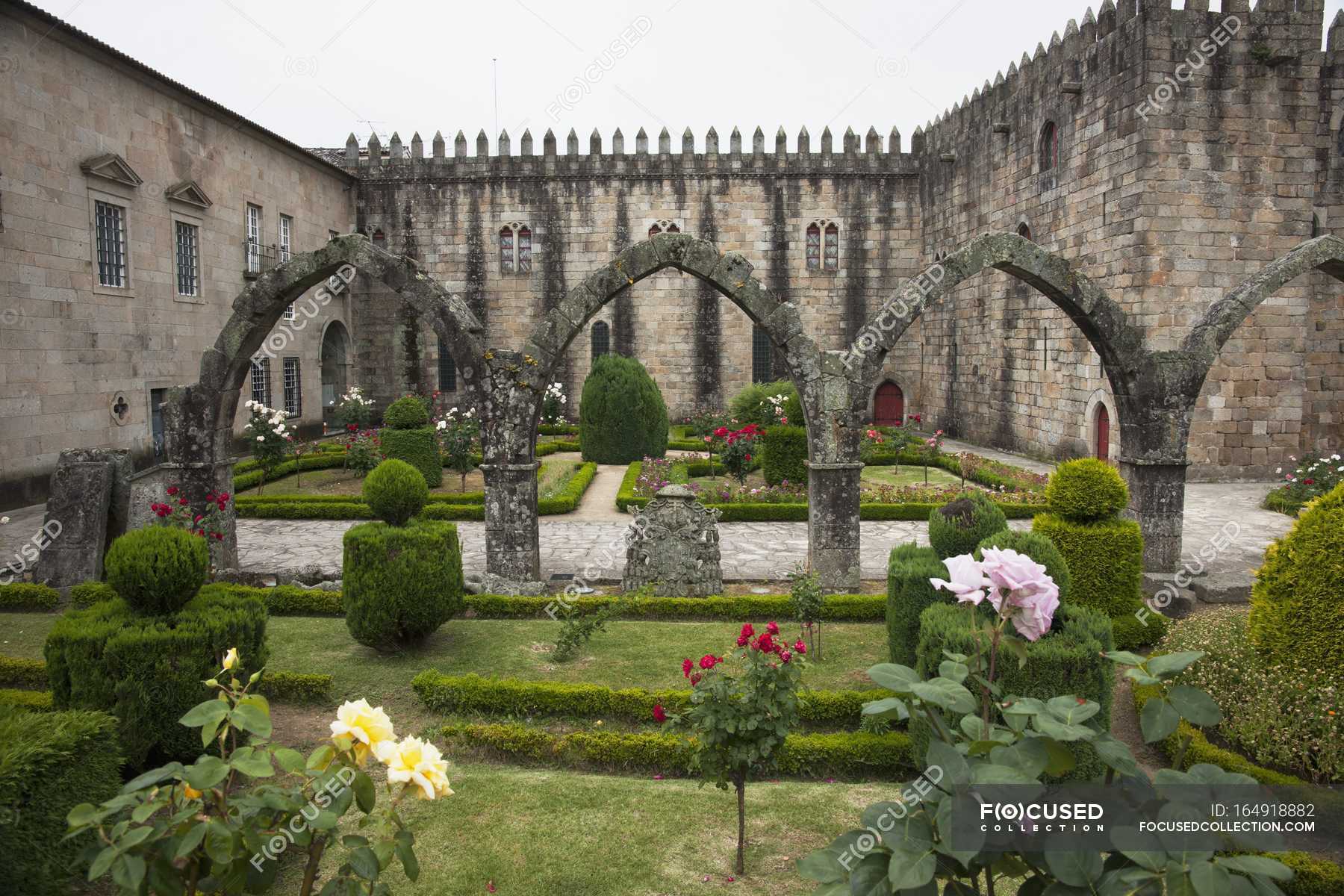 Archbishop's Palace Of Braga — landmark, spiritual - Stock Photo 