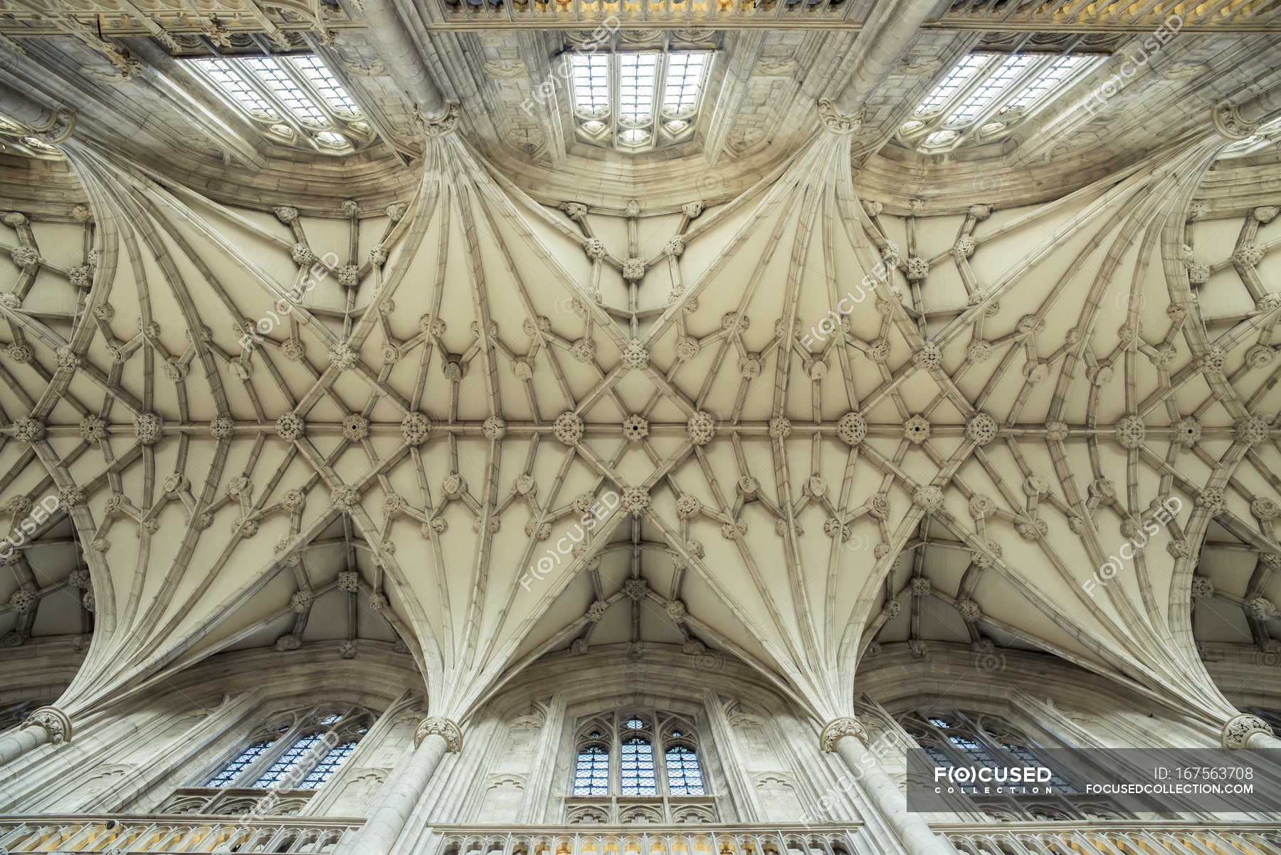 Interior of Winchester Cathedral — idyllic, hope - Stock Photo | #167563708