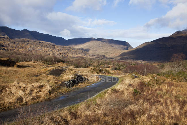 Road on a mountainous landscape — Stock Photo