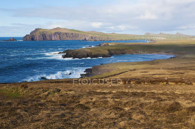 Vista della costa rocciosa — Foto stock