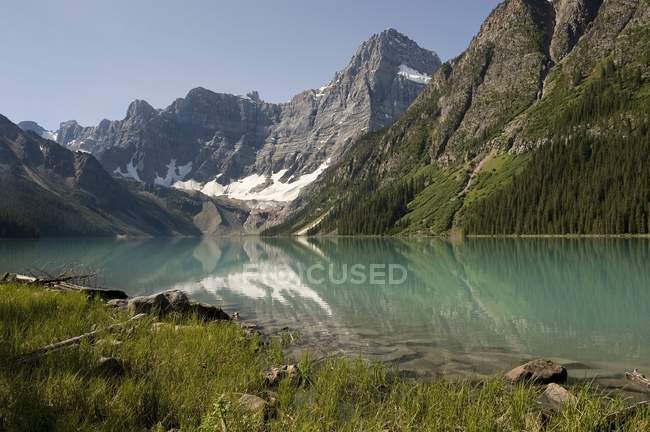 Lago Chephren, Parque Nacional de Banff — Fotografia de Stock