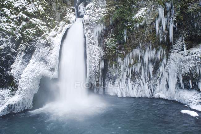 Vista delle cascate di Wahclella — Foto stock