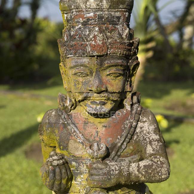 Індуїстські статуя, Тана багато море храм — стокове фото