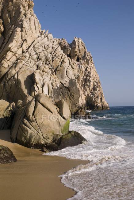Los Cabos costa rochosa, México — Fotografia de Stock