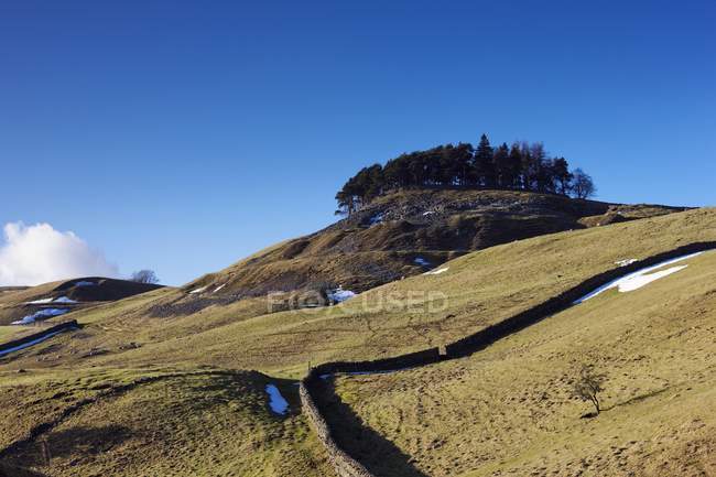 Hills With Traces Of Snow — Stock Photo
