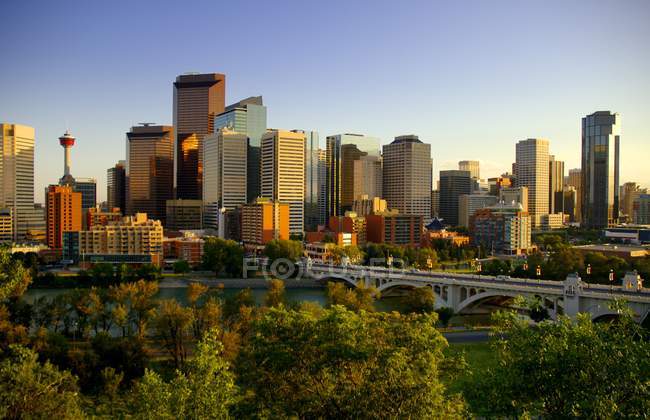 View of city buildings — Stock Photo