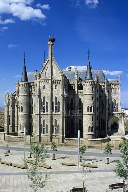 Palacio episcopal en Astorga - foto de stock