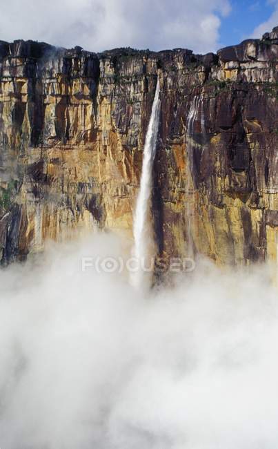 Водоспаду в національному парку Canaima — стокове фото