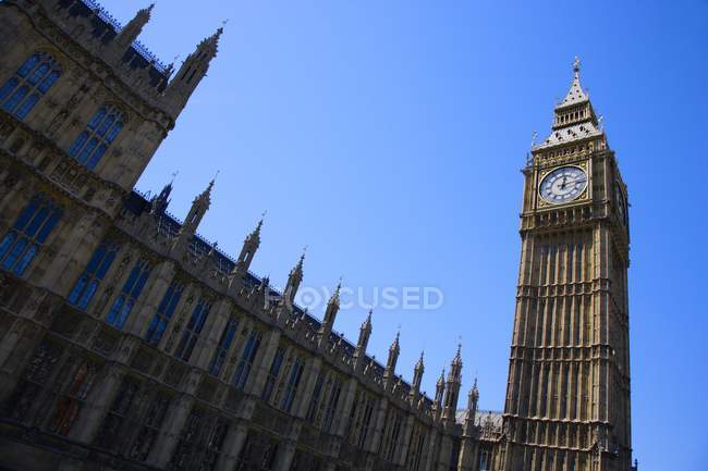 Big Ben y la Cámara del Parlamento - foto de stock