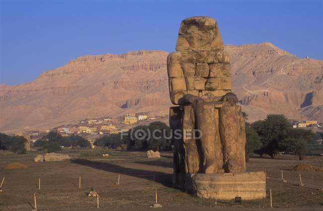 Colosses De Memnon Près De Louxor — Photo de stock
