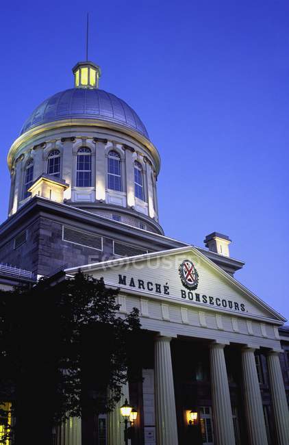 Marche Bonsecours during evening — Stock Photo