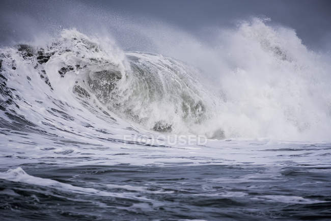 Große Wellenbrüche — Stockfoto