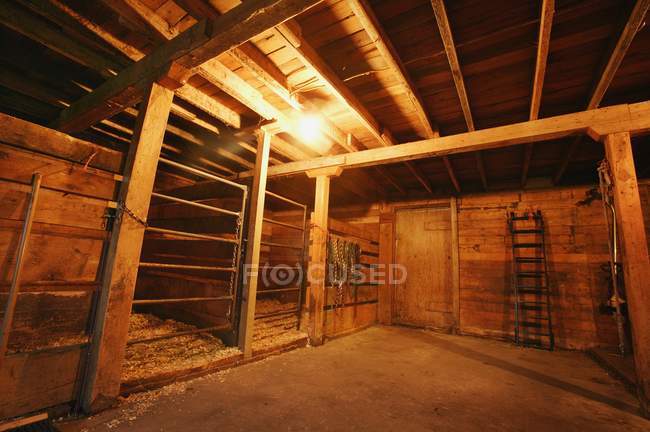 Old wooden Barn — Stock Photo