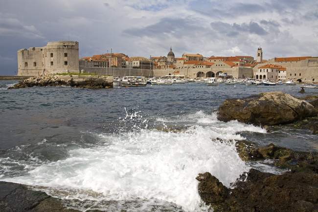 Área portuária velha, Dubrovnik — Fotografia de Stock
