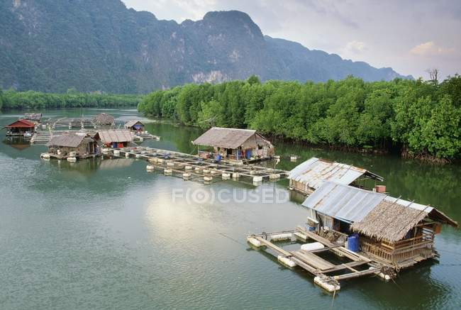 House Boats And Fish Farm — Stock Photo