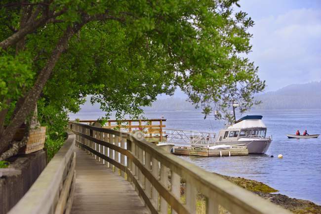 Wooden Walkway And Boats — Stock Photo