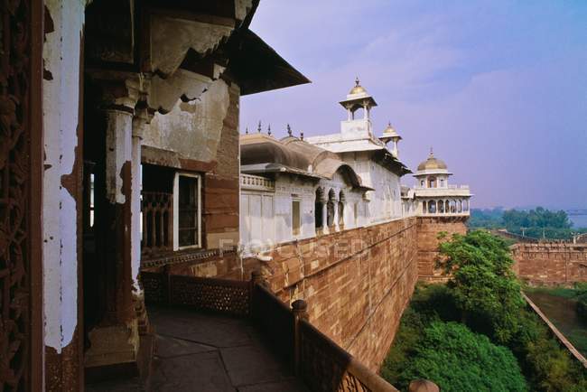 Agra Fort au sommet de la colline — Photo de stock
