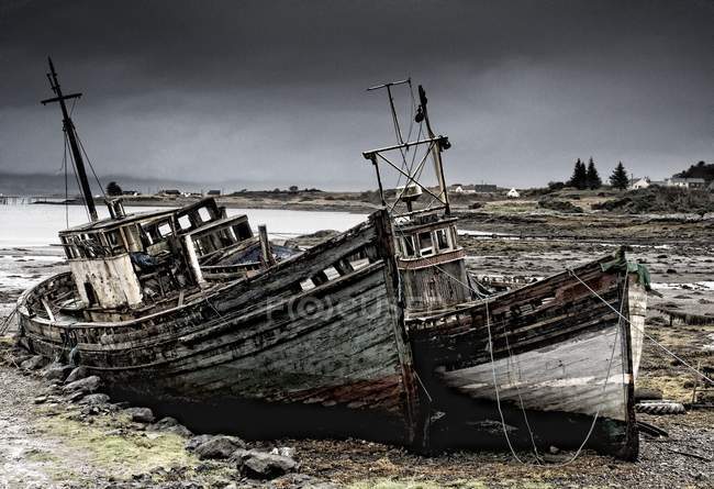 Naufrágio de barco velho — Fotografia de Stock