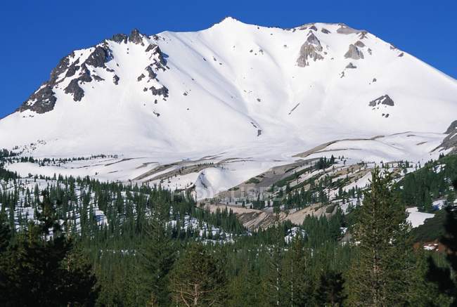 Snow-Covered Mountain — Stock Photo