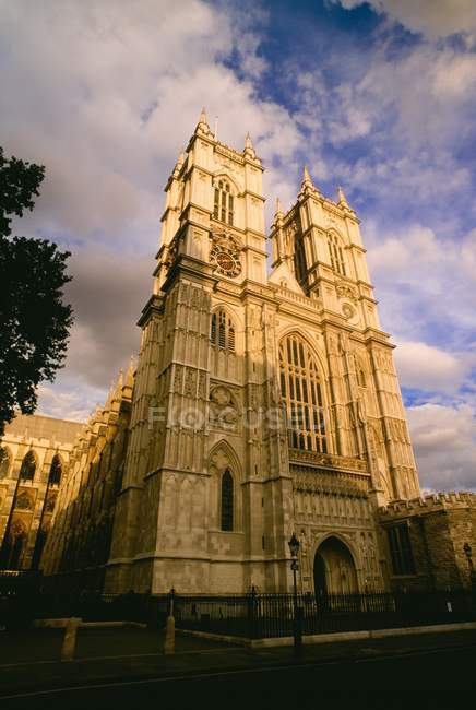 Abadía de Westminster durante el día - foto de stock