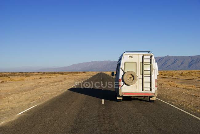Camper Van On Road — Stock Photo
