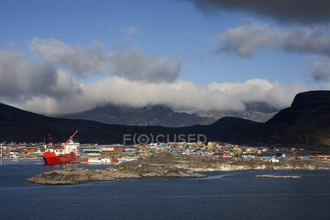 Isla de Qoornoq, provincia de Kitaa - foto de stock