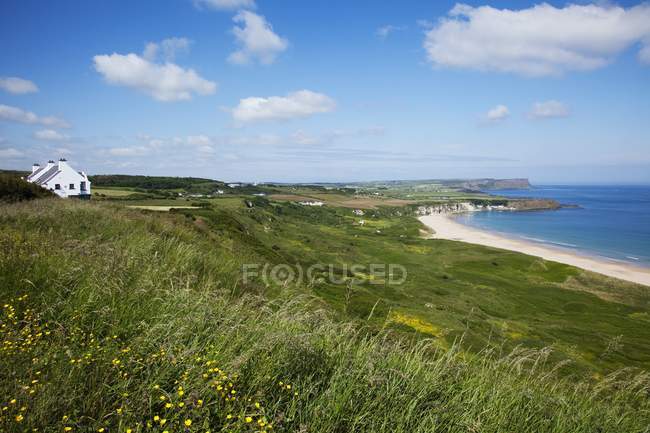 Coastal Landscape Of White Park Bay — Stock Photo