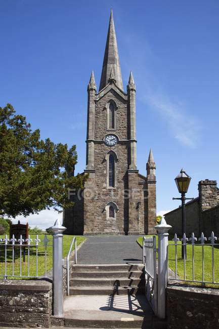 Екстер'єр церкви в Ірландії — стокове фото