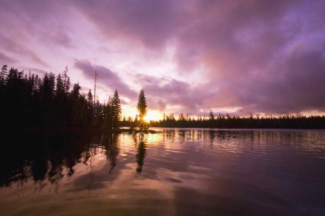 Sunrise At Big Lake — Stock Photo
