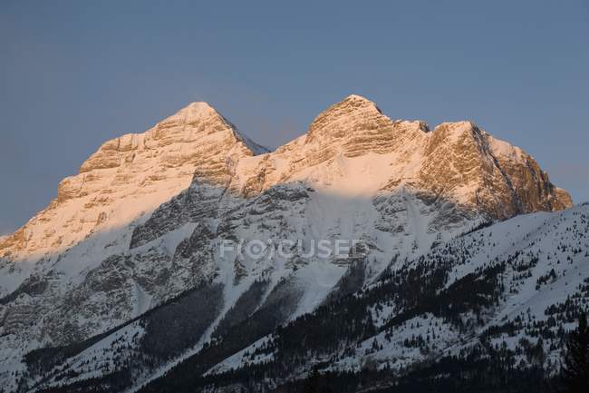 Snow Covered Peaks — Stock Photo