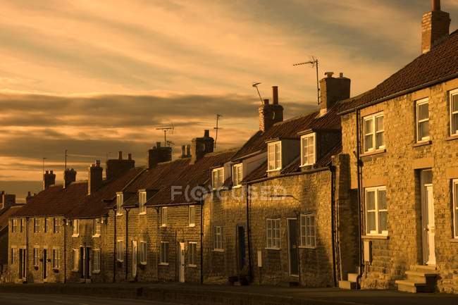Houses At Dusk at evening — Stock Photo