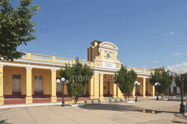 Здание муниципального собрания — стоковое фото