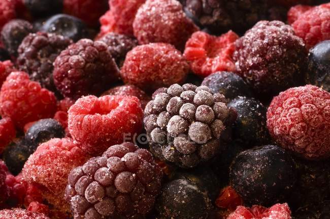 RAW змішану ягоди — стокове фото