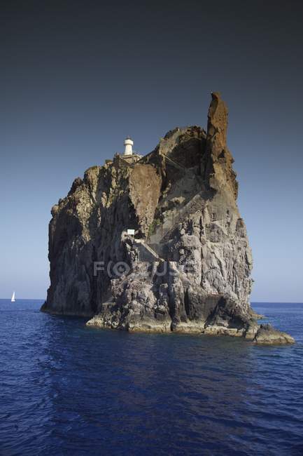 Faro de Strombolicchio, Italia - foto de stock