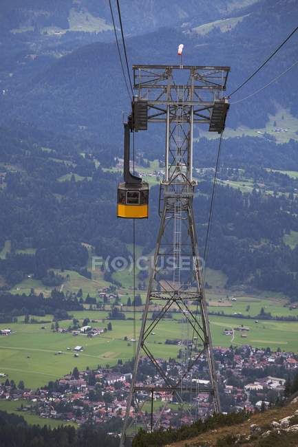 Mountain Gondola And Tower — Stock Photo