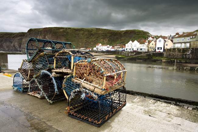 Pièges à homard dans le Yorkshire du Nord — Photo de stock