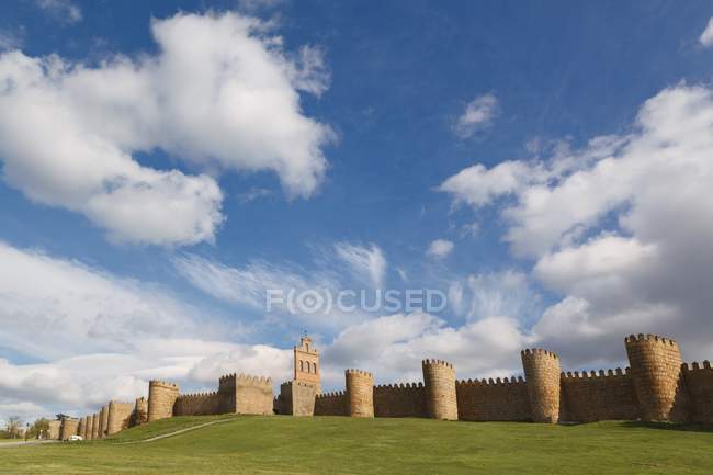 Stadtmauern in avila — Stockfoto
