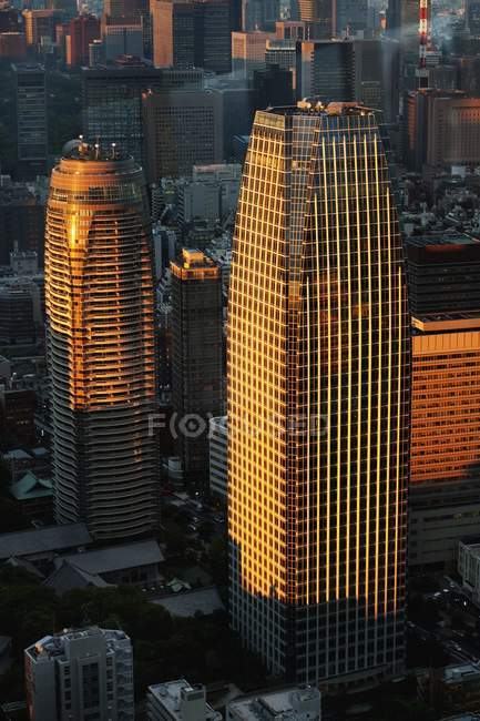 Rascacielos y edificios modernos - foto de stock