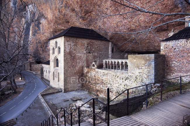 Kloster von san juan de la pena — Stockfoto