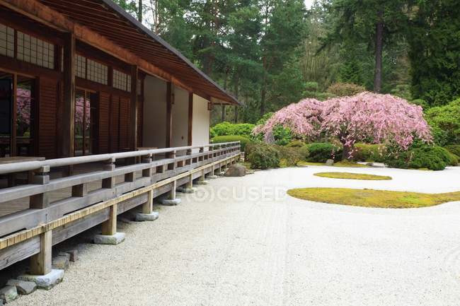 Портландский японский сад — стоковое фото