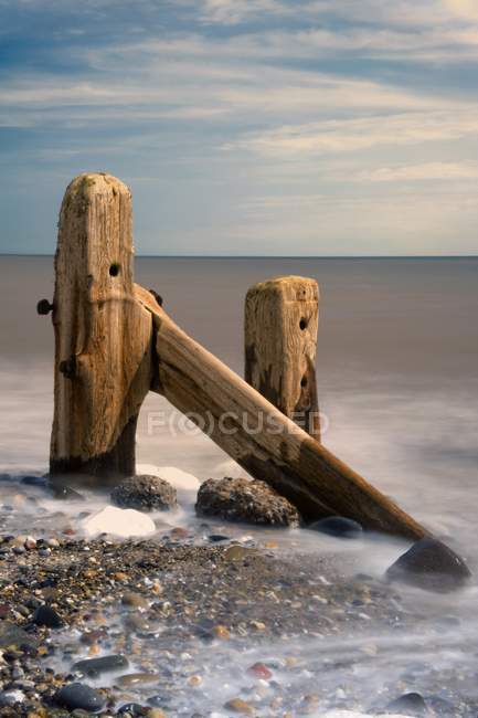 Old Post In Sea, Humberside — Stock Photo