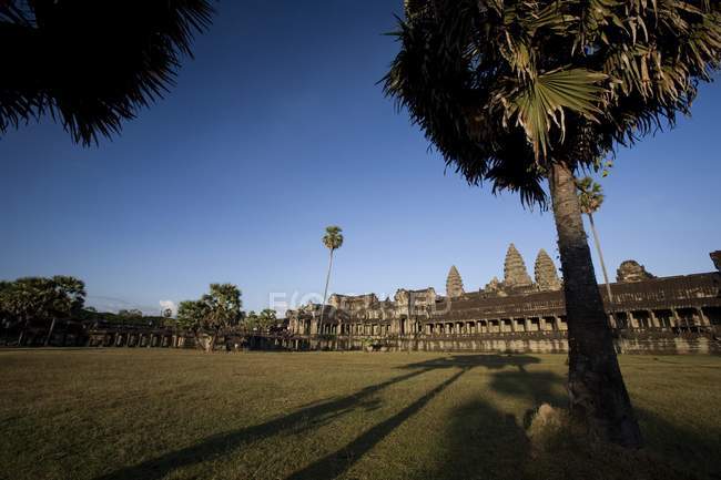 Templo de Angkor Wat - foto de stock