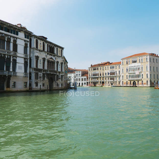 Grand canal against houses — Stock Photo