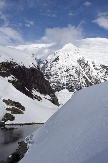 Geleiras e montanhas na Antártida — Fotografia de Stock