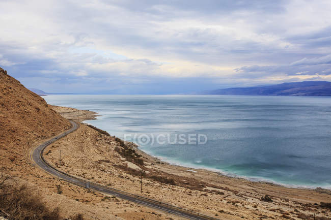 Straße am Toten Meer entlang — Stockfoto