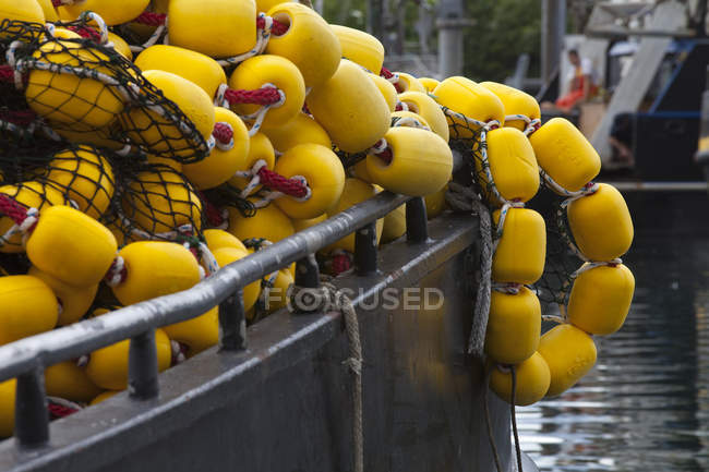 Close Up View of Commercial Salmon Seine Floats And Net, St. Paul Harbor, Кадьяк, Юго-Западная Аляска — стоковое фото